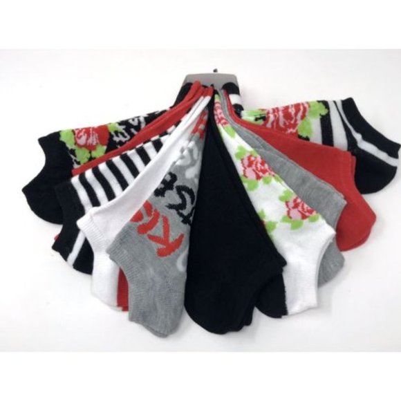 Betsey Johnson Fancy Ladies  Low Cut Socks Stylish Colorful - Picture 1 of 12